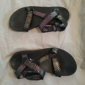 W's Teva Sandal Iridescent- Size 8